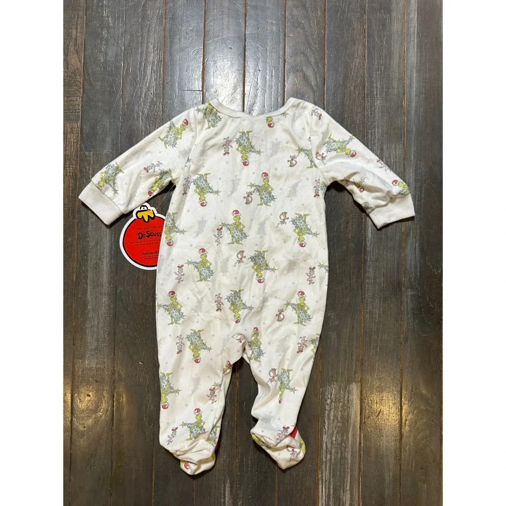 Dr Seuss The Grinch Infant Footed Sleeper Pajamas White Green 0-3M Christmas